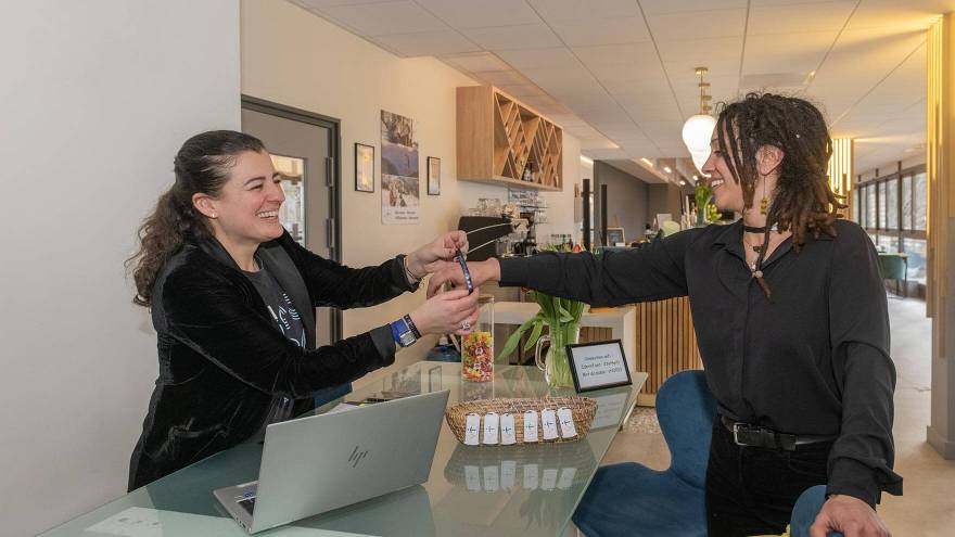 Réception de l'hôtel l'Ouka