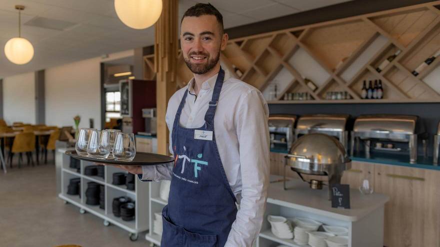 Serveur du restaurant VTF