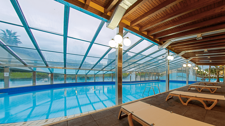 Piscine couverte du Loano